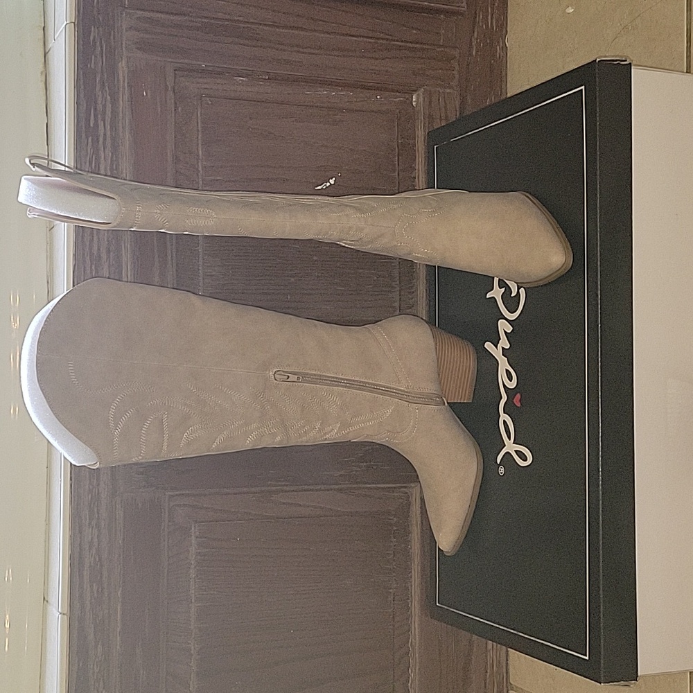 Cupid Western Taupe suede boots